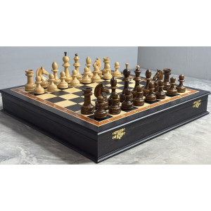 Шахматы подарочные в деревянном ларце 45×45 см