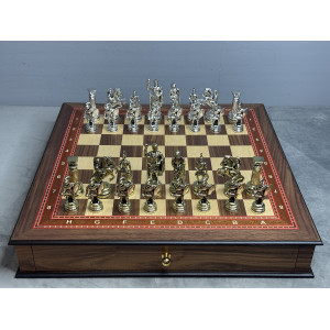 Шахматы подарочные «Гладиатор» в ларце