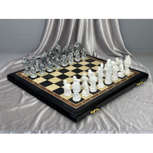 Шахматы деревянные с фигурами из мрамора