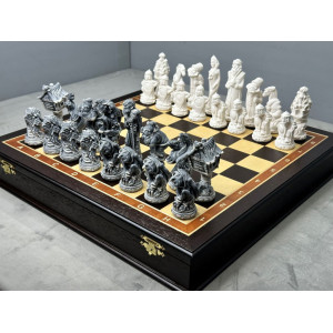 Шахматы подарочные в ларце с фигурами из мрамора