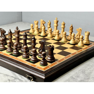 Шахматы деревянные подарочные с утяжелёнными фигурами из дуба — премиальный набор 45×45 см