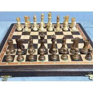 Шахматы подарочные венге с фигурами из дуба