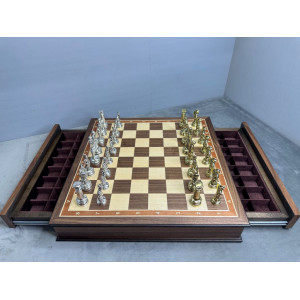 Шахматы подарочные «Средневековье» с фигурами из бронзы