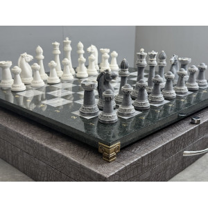 Шахматы из камня подарочные
